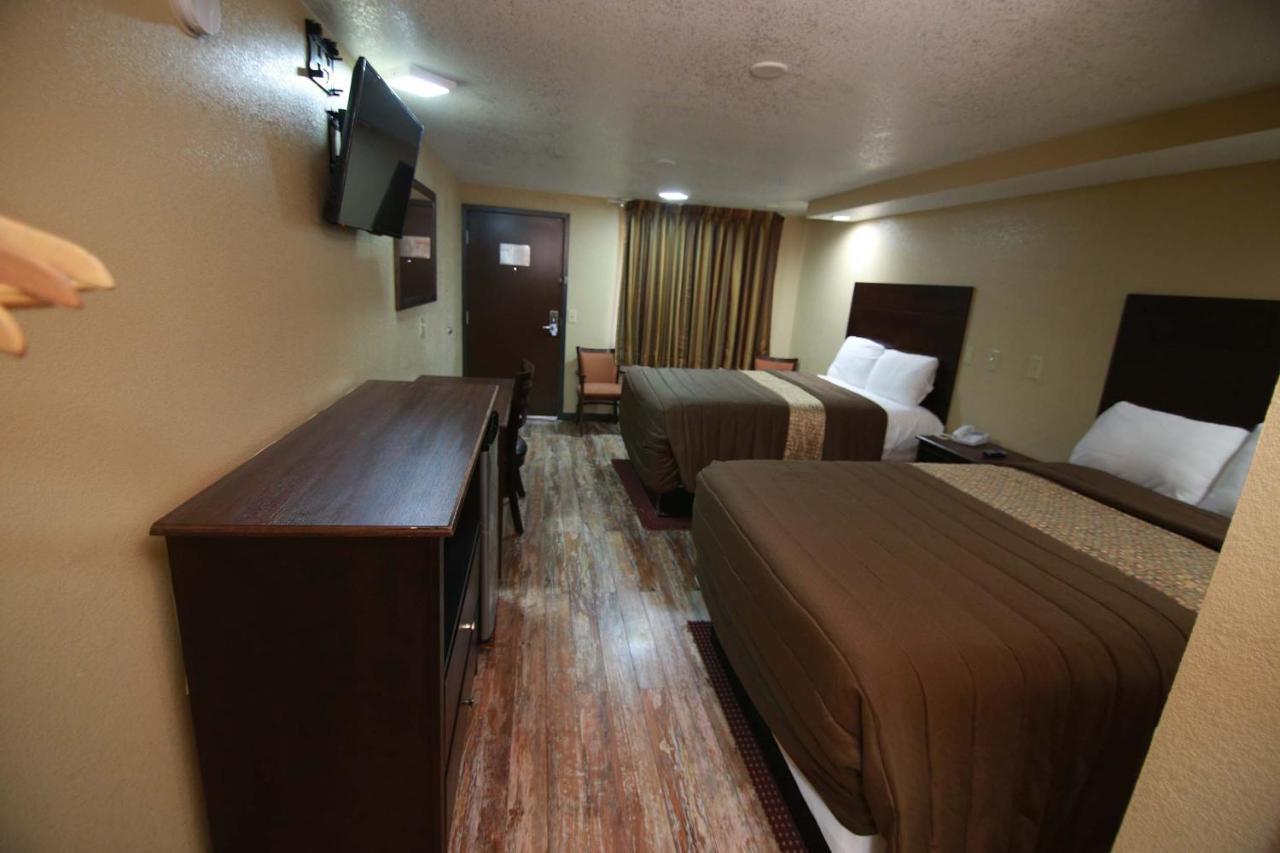 Memphis Inn 2*